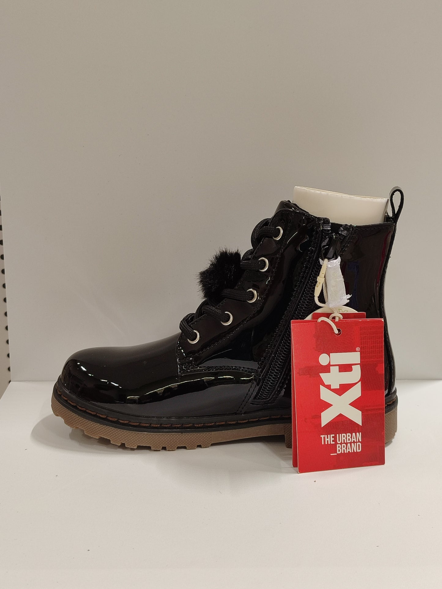 XTI - ANKLE BOOTS BLACK